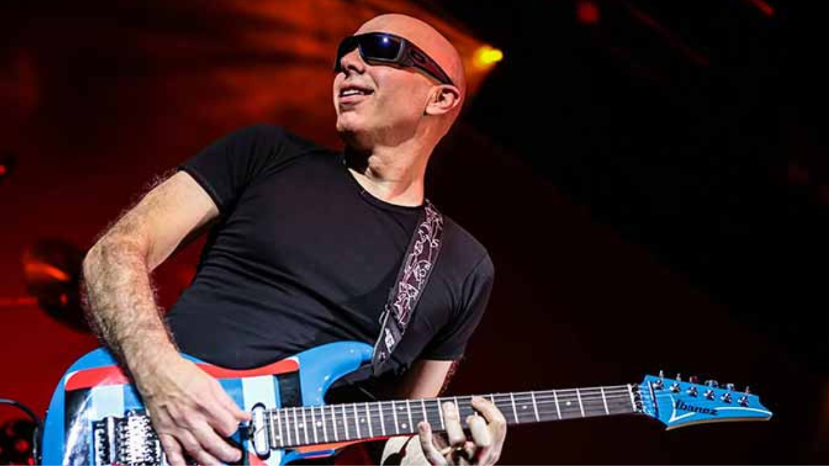 Joe Satriani: el guitarrista que convirtió la guitarra eléctrica en voz principal del rock instrumental