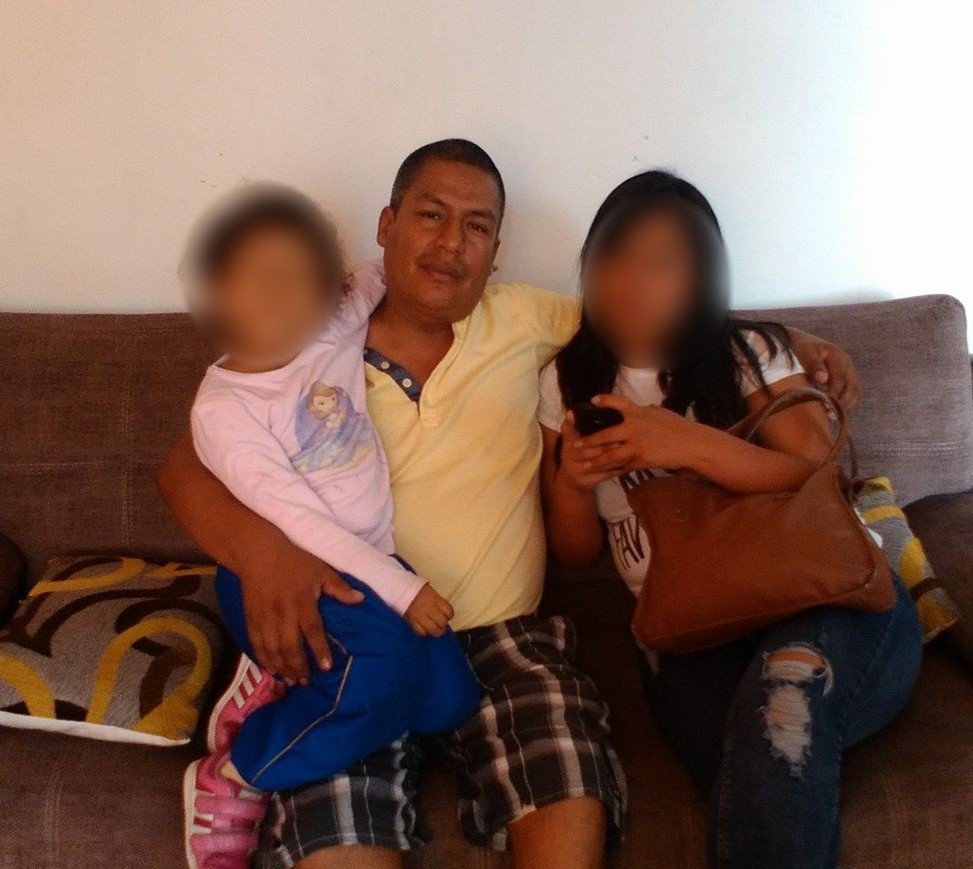 Paul López Estabridis, padre de dos hijas —una adolescente de 14 años y otra mayor de 30—, fue asesinado mientras trabajaba como conductor de un bus.